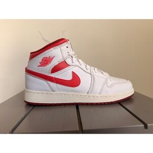 New NIKE Air Jordan 1 Mid SE Dune‎ Red boys 6